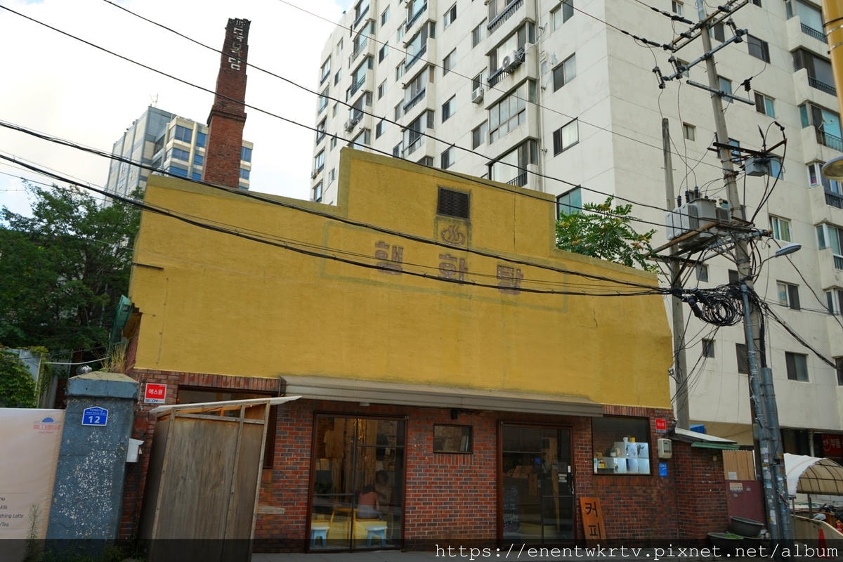 【首爾自由行丨韓國自由行】首爾美食景點推薦丨複合式澡堂咖啡廳 【首爾自由行丨韓國自由行】首爾美食景點推薦丨複合式澡堂咖啡廳