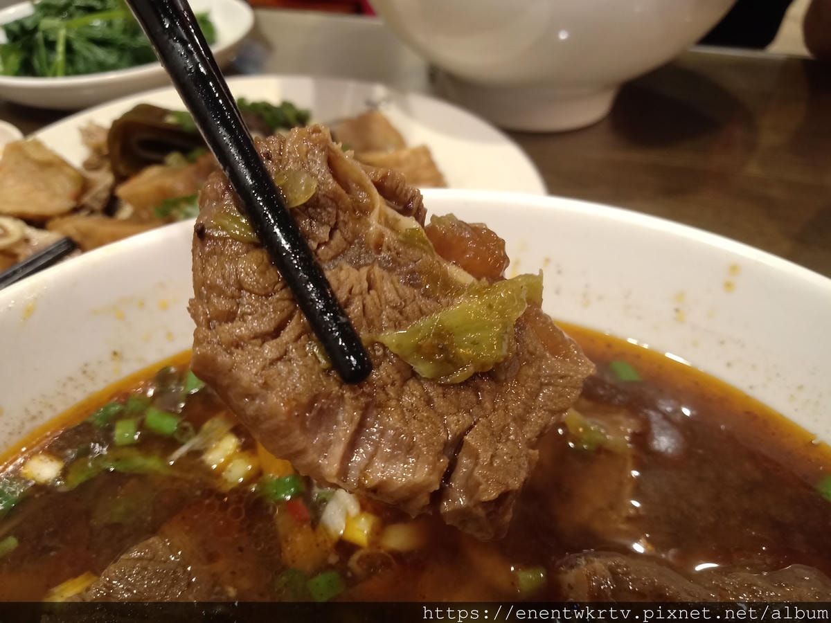 桃園住宿 美食 行程懶人包 悠悅汽車旅館。蛋寶生技不老村。鍾 桃園住宿 美食 行程懶人包 悠悅汽車旅館。蛋寶生技不老村。鍾