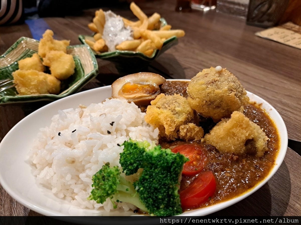 LINE_ALBUM_勝利洋食_230318_12.jpg LINE_ALBUM_勝利洋食_230318_12.jpg