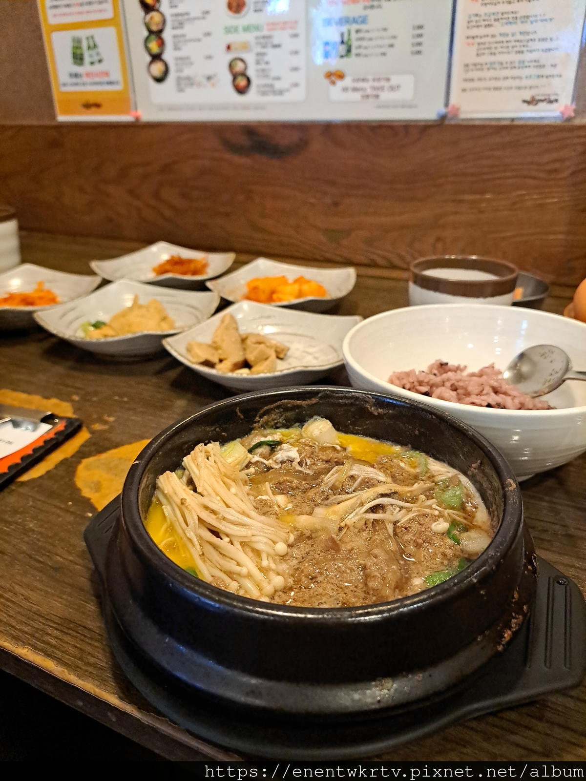 【首爾新村美食】新村超好吃的平價豆腐鍋맛있는순두부&김치찜，