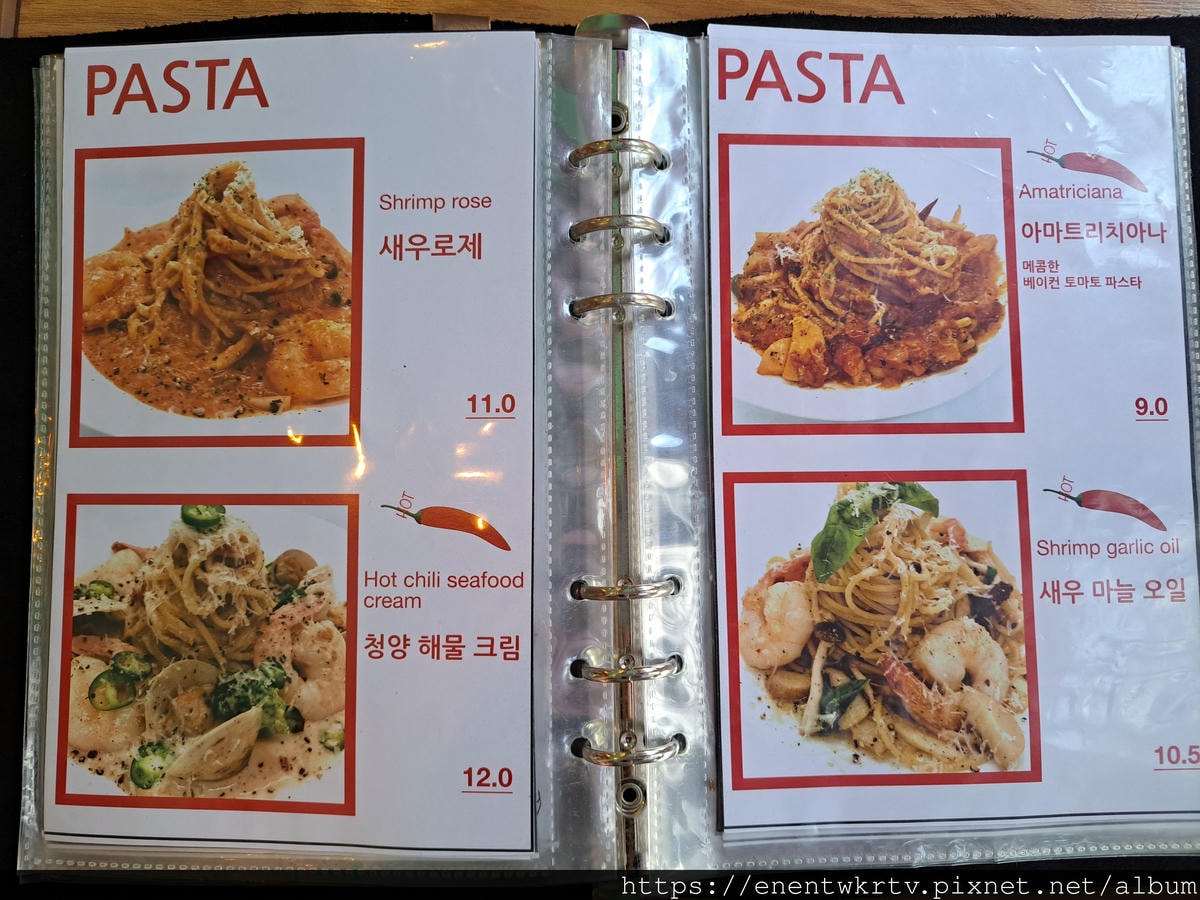 【韓國美食】白種元的巷弄食堂 17 Pizza 丨首爾回基站