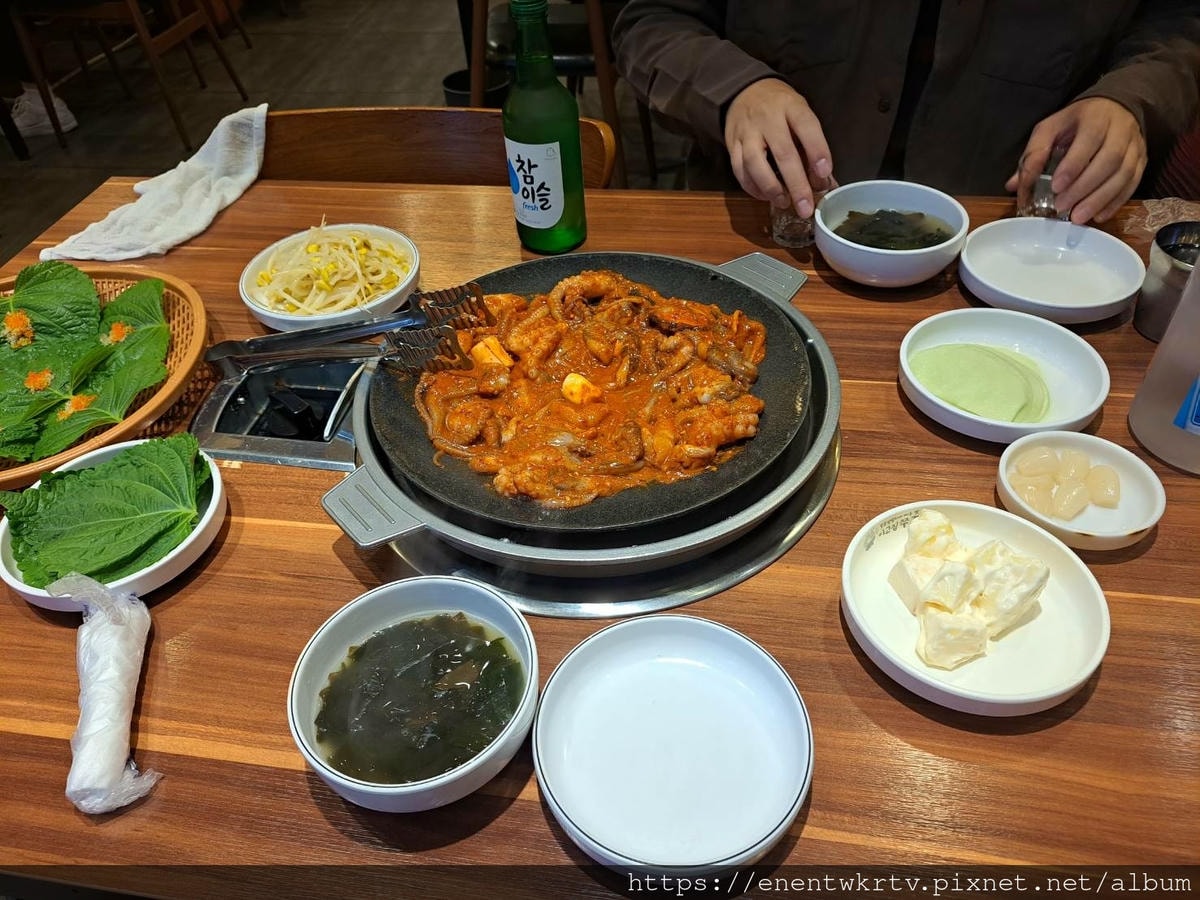 【韓國美食】辣炒小章魚이고집 쭈꾸미丨韓國辣炒章魚推薦丨韓國