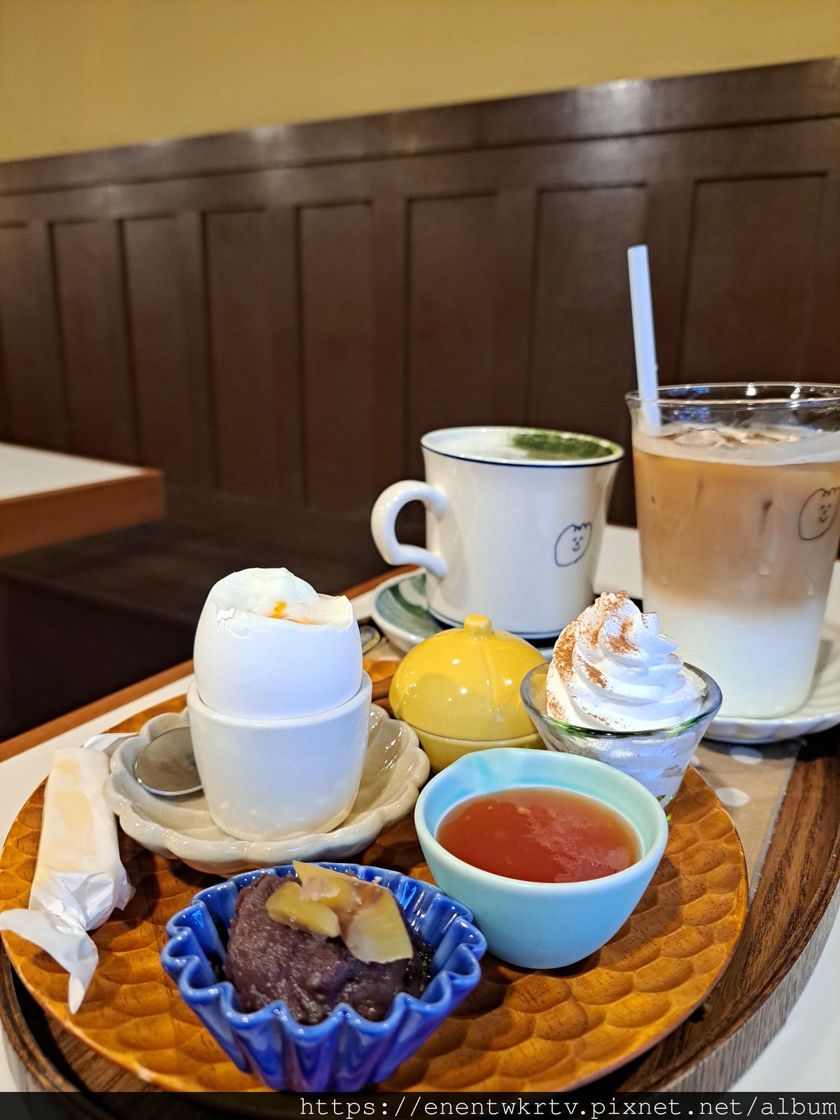 【首爾咖啡廳】韓網激推弘大咖啡廳Moment coffee 【首爾咖啡廳】韓網激推弘大咖啡廳Moment coffee